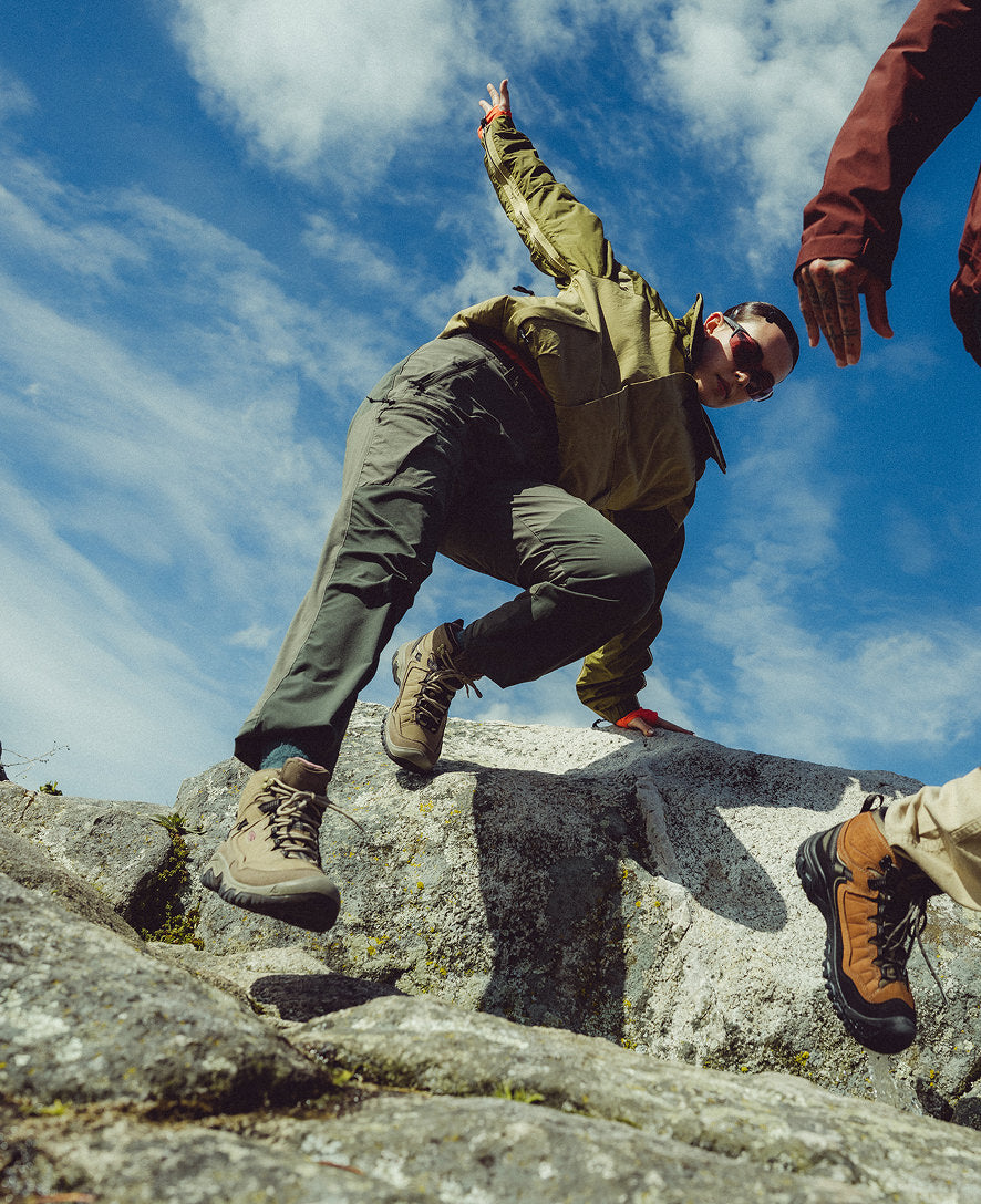 Women's Targhee IV Waterproof Hiking Boot Bison/Beaujolais / Keen / Men's|Women's