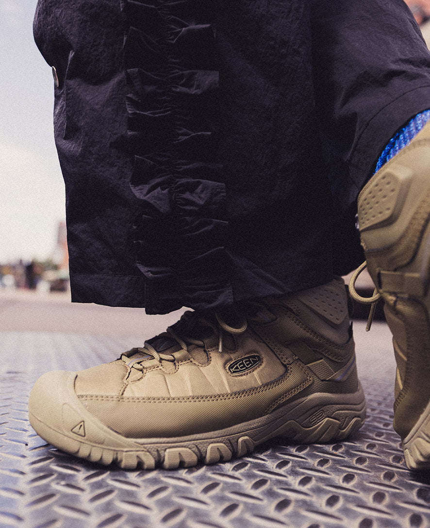 Men's Targhee EXP Waterproof Hiking Boot Martini Olive/Martini Olive / Keen / Men's|Women's