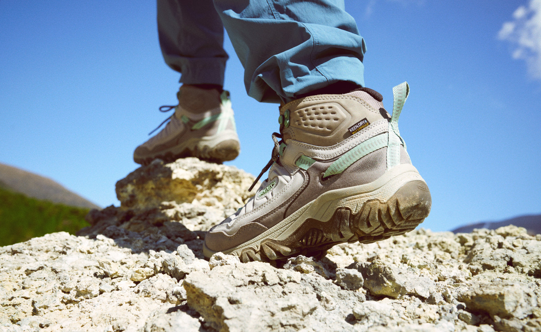 Women's Targhee IV Waterproof Hiking Boot Alloy/Granite Green / Keen / Men's|Women's