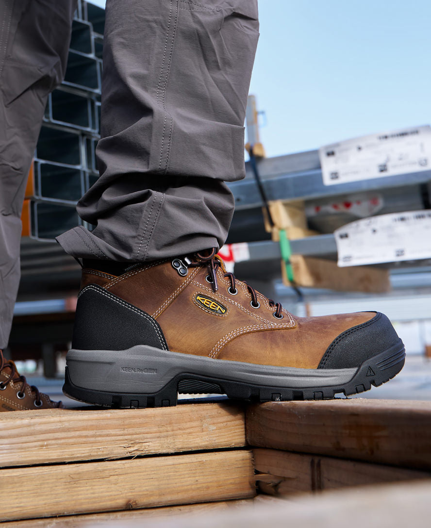 Men's Evanston 6" Waterproof Boot INT MET (Carbon Toe) Bison/Black / Keen / Men's