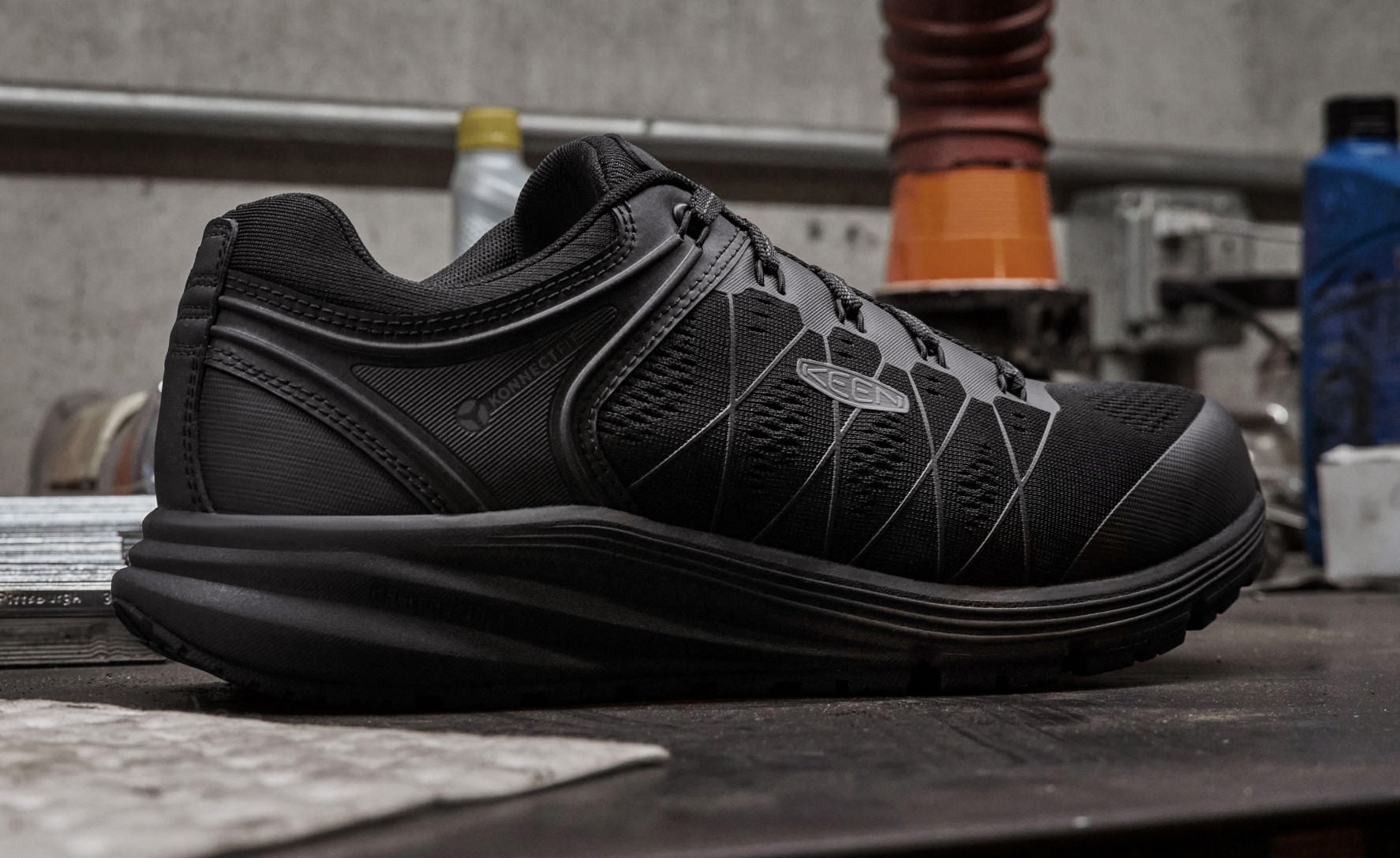 Men's Vista Energy (Carbon Toe) Black/Raven / Keen / Men's