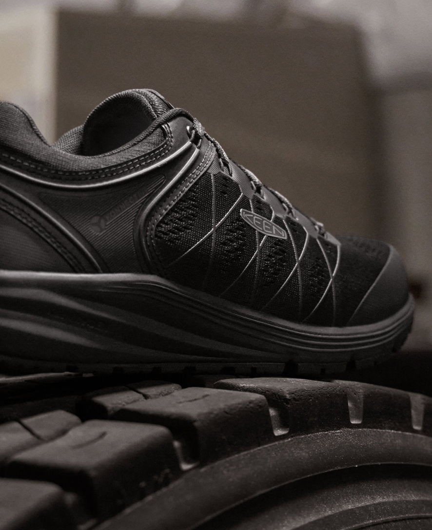 Men's Vista Energy (Carbon Toe) Black/Raven / Keen / Men's