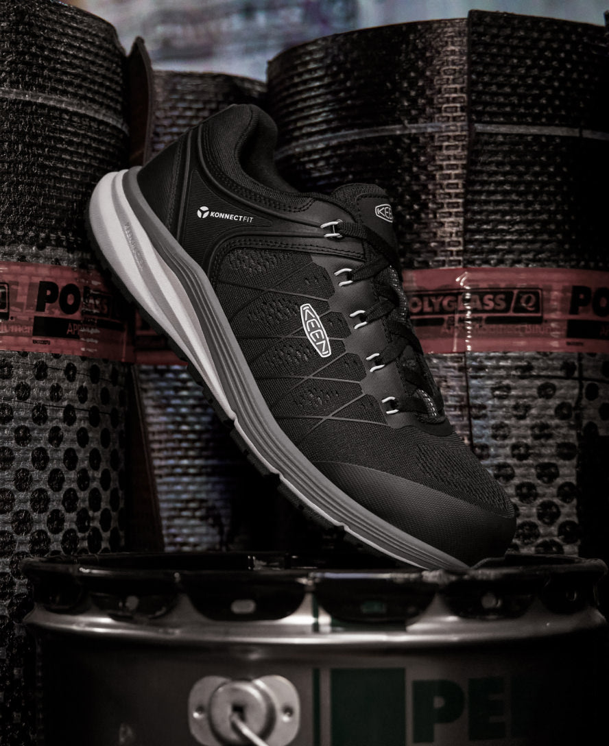 Men's Vista Energy ESD (Carbon Toe) Vapor/Black / Keen / Men's