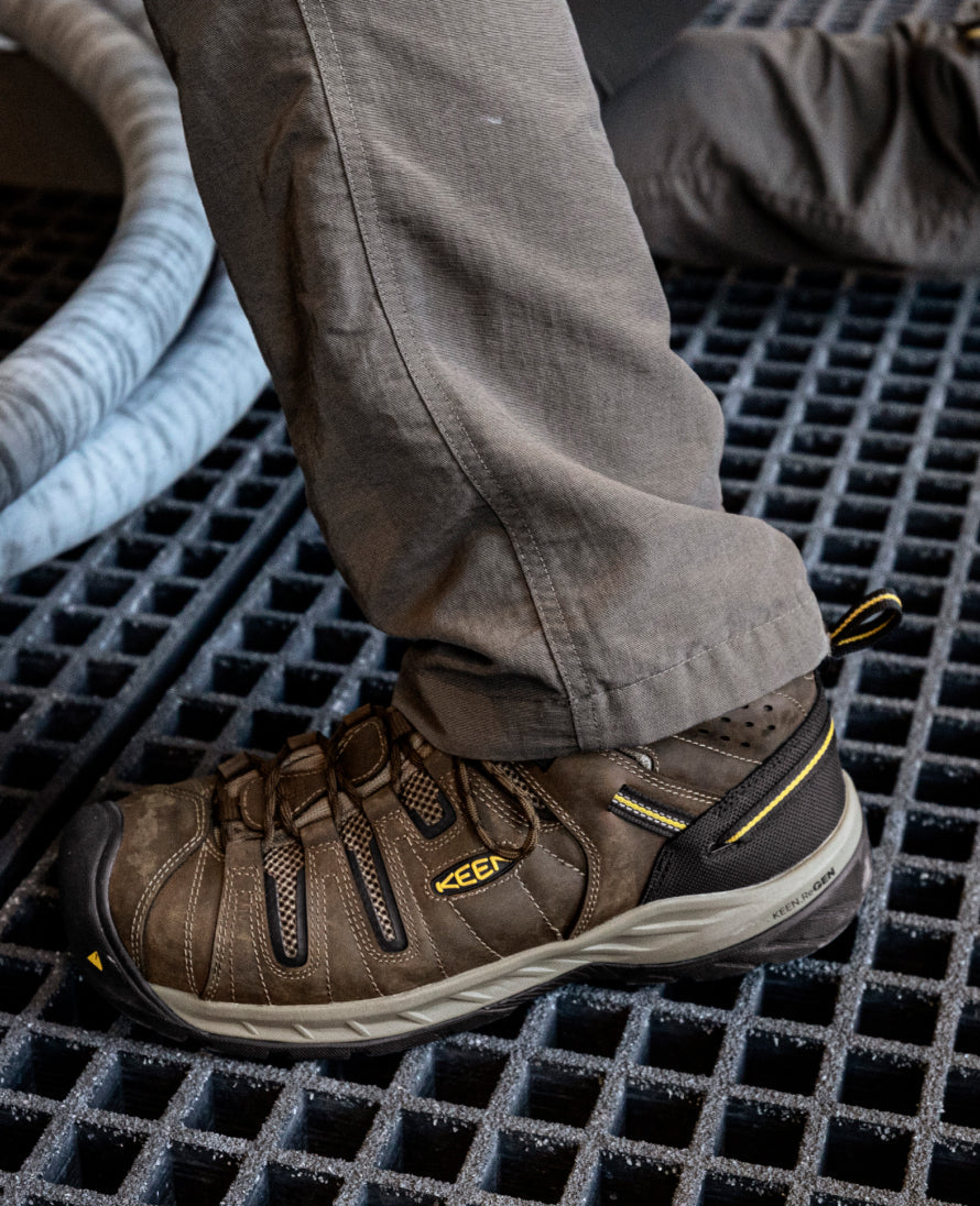 Men's Flint II Boot (Steel Toe) Cascade Brown/Golden Rod / Keen / Men's