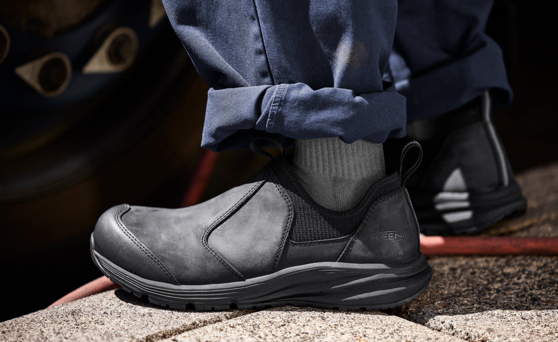 Men's Vista Energy+ Shift ESD (Carbon Toe) Coffee Bean/Black / Keen / Men's