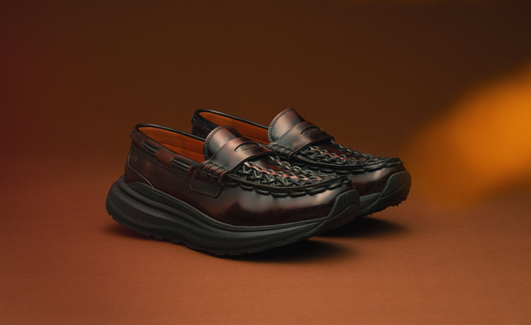 All Gender UNEEK Loafer WK Cordovan / Keen / Men's|Women's