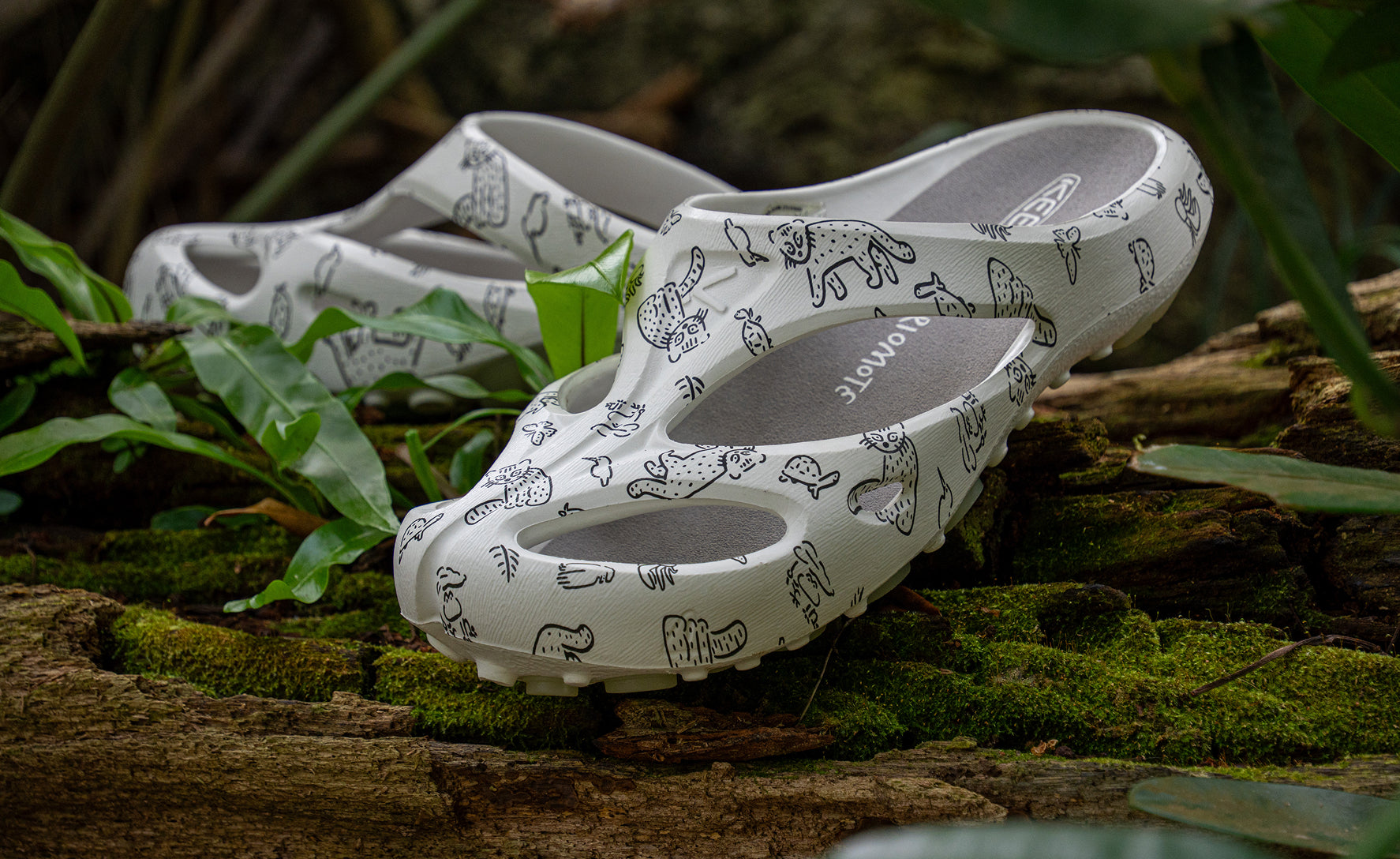 All Gender Shanti Arts Clog x Us 4 IRIOMOTE Us 4 Iriomote / Keen / Men's|Women's