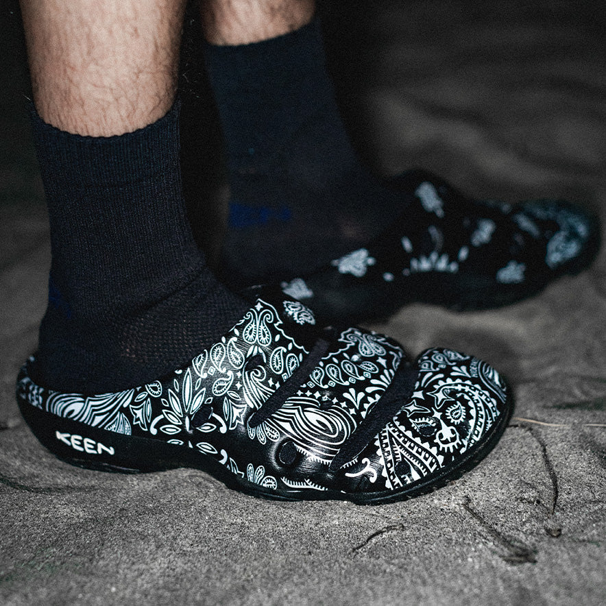 Men's Yogui Arts Clog x Hide and Seek H&S Black / Keen / Men's