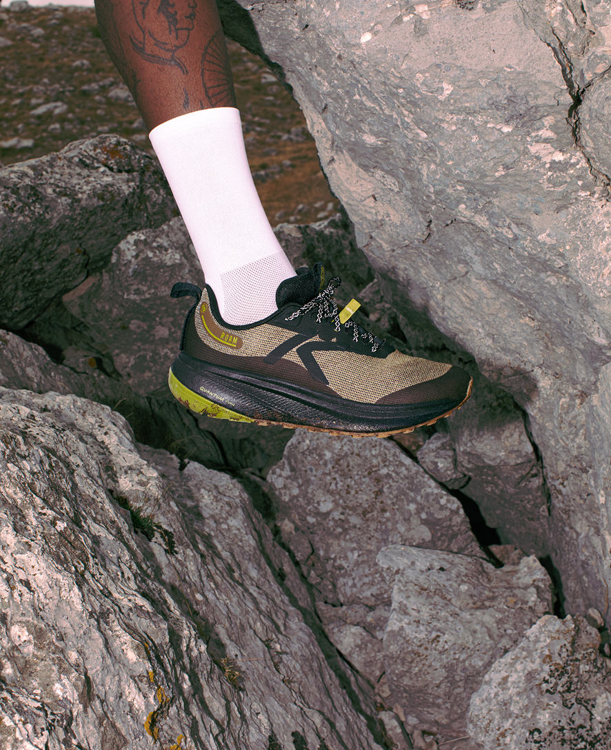 Men's Roam Trail Running Shoe Black/Black / Keen / Men's