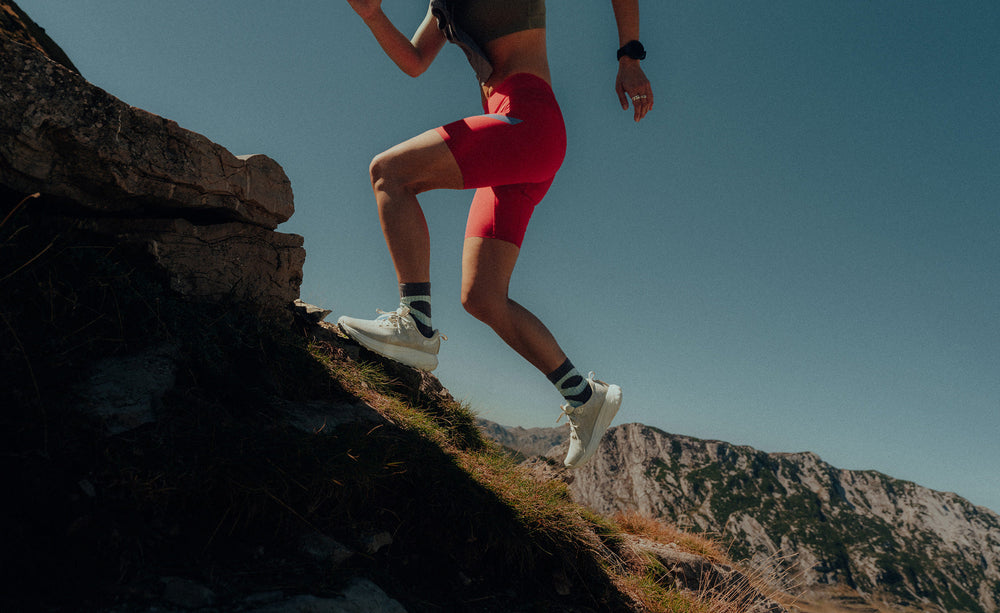 Women's Roam Trail Running Shoe Star White/Vapor / Keen / Women's