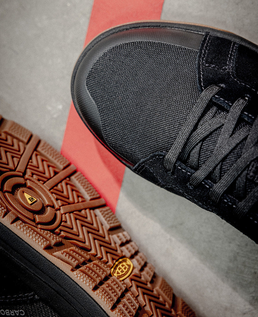Women's Kenton Work Shoe (Carbon Toe) Black/Gum / Keen / Women's