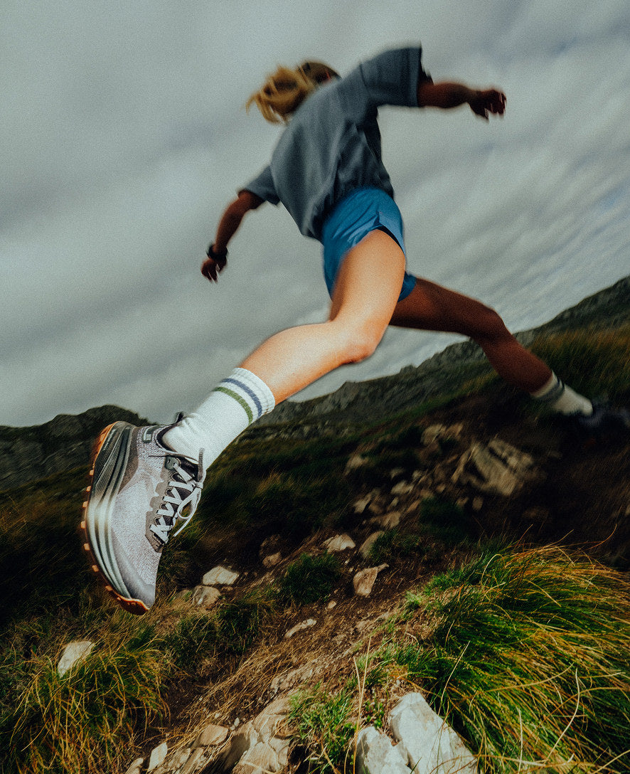 Women's Seek Trail Running Shoe Black/Magnet / Keen / Women's