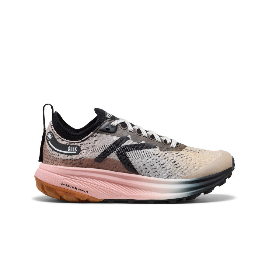 Women's Seek Trail Running Shoe Black/Sunset Sand / Keen / Women's